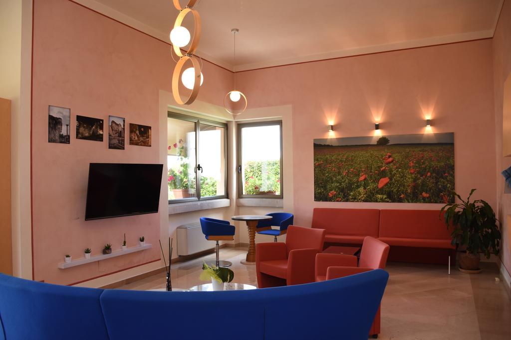 Hotel D'Altavilla Каноса ди Пулия Екстериор снимка