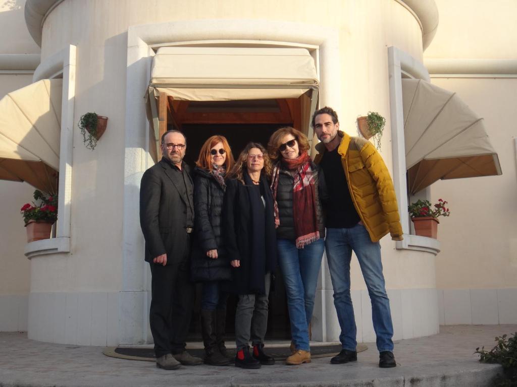 Hotel D'Altavilla Каноса ди Пулия Екстериор снимка