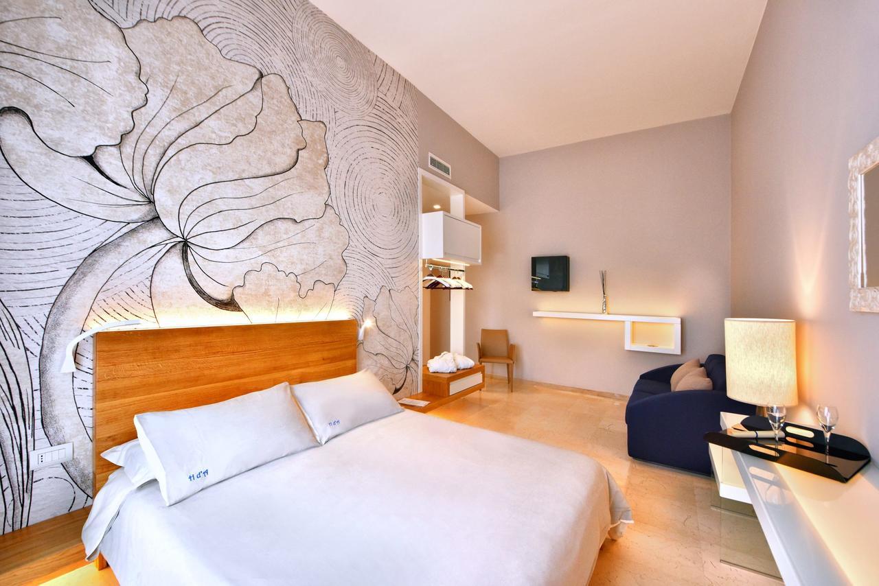 Hotel D'Altavilla Каноса ди Пулия Екстериор снимка
