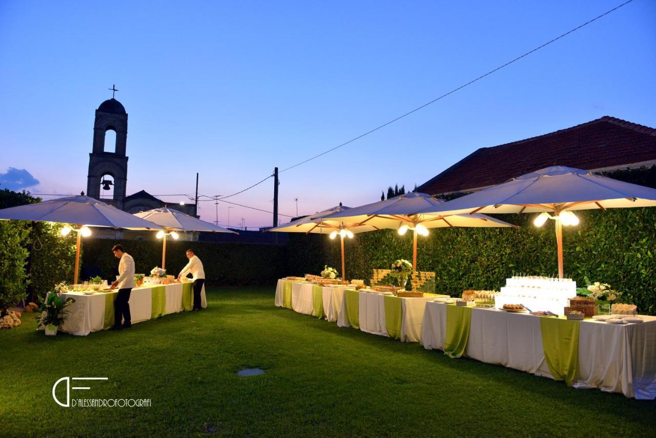 Hotel D'Altavilla Каноса ди Пулия Екстериор снимка